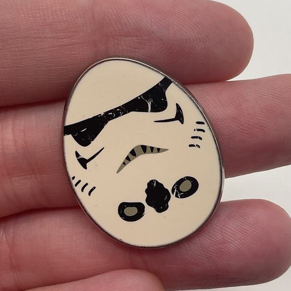 Disney trading pin storm trooper egg authentic collectible - Picture 2 of 5